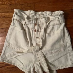 Zara cinched waist shorts